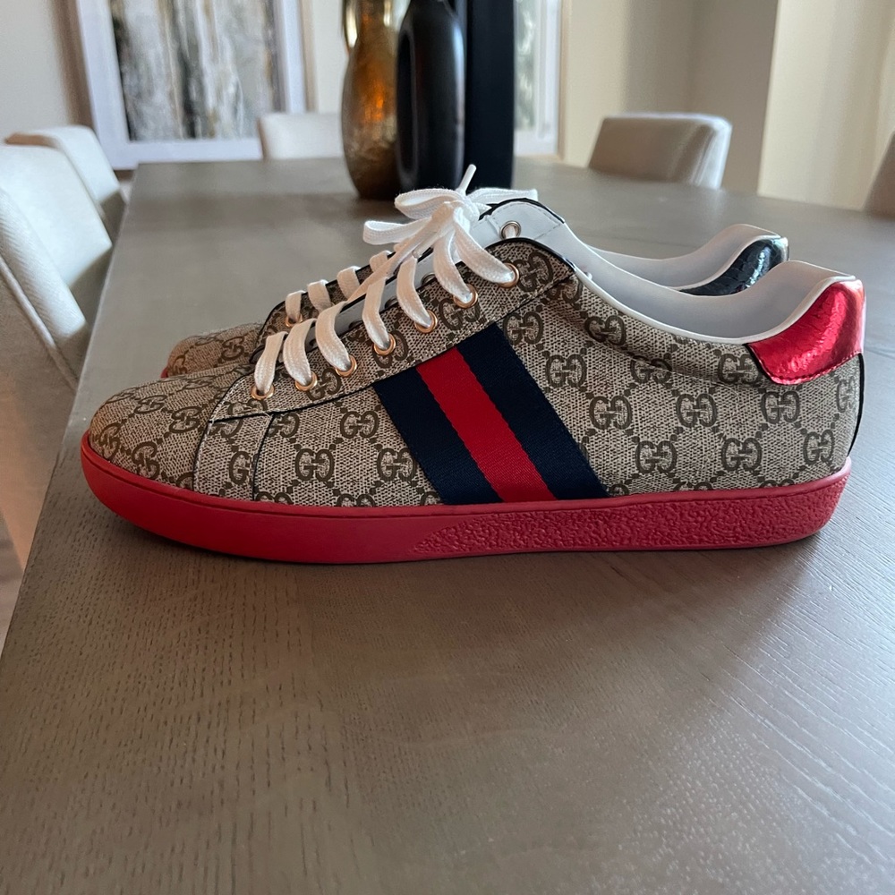 Gucci Sneakers
